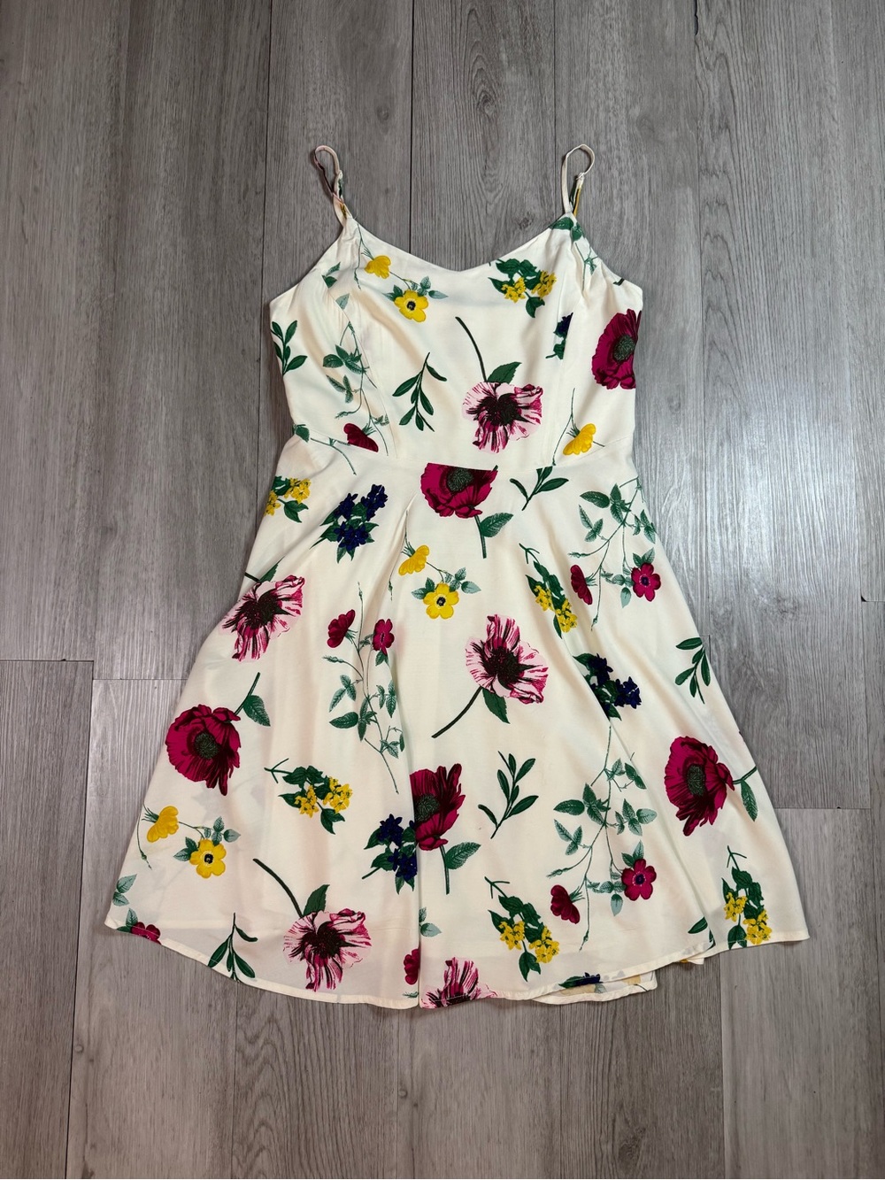 Old Navy Floral Ivory Sleeveless Strappy Smocked Summer Dress Medium